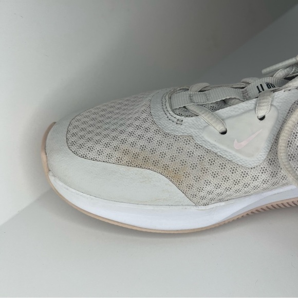 Nike MC Trainer Platinum Tint Pink Training Athletic Shoes - Picture 7 of 10
